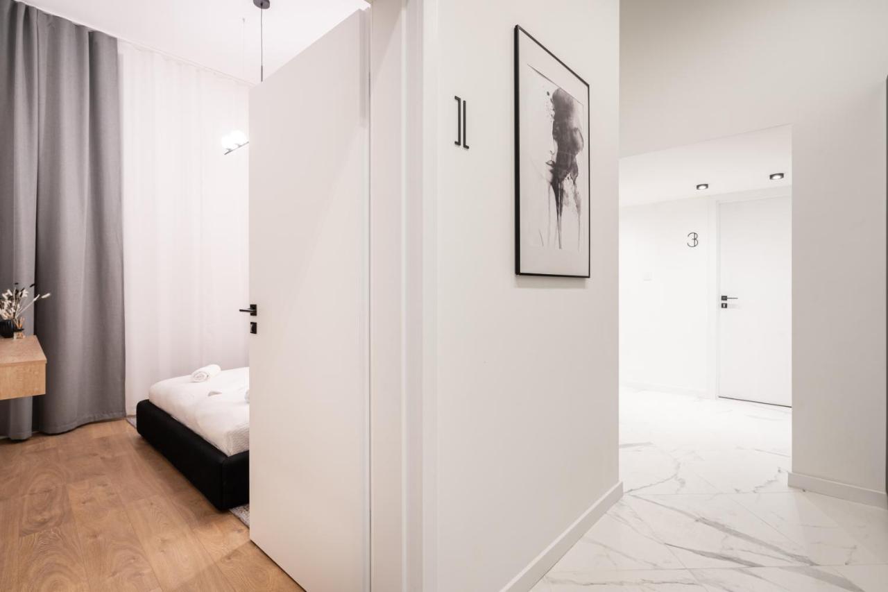 E56 - Grand Boulevard Heritage Residence - Best Location By Bqa Budapest Exterior photo