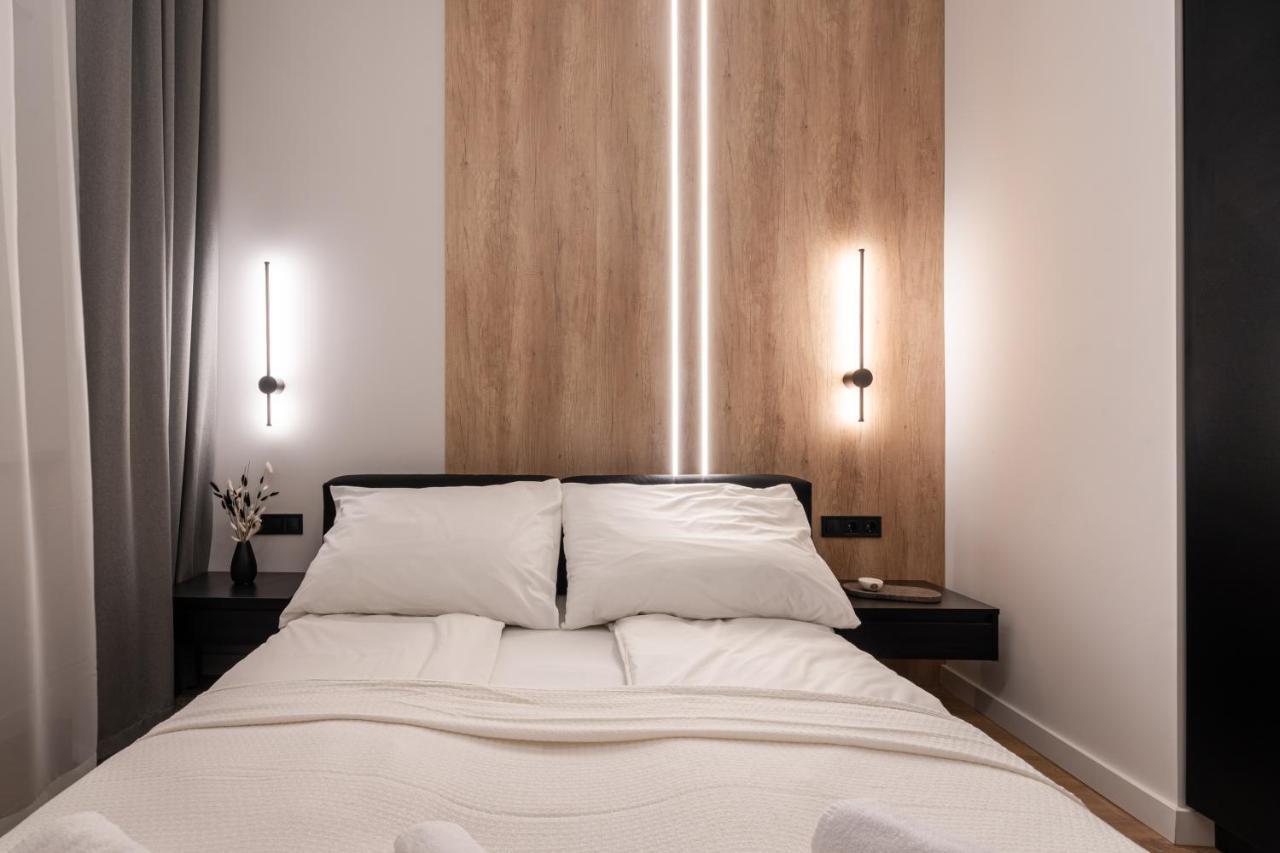 E56 - Grand Boulevard Heritage Residence - Best Location By Bqa Budapest Exterior photo